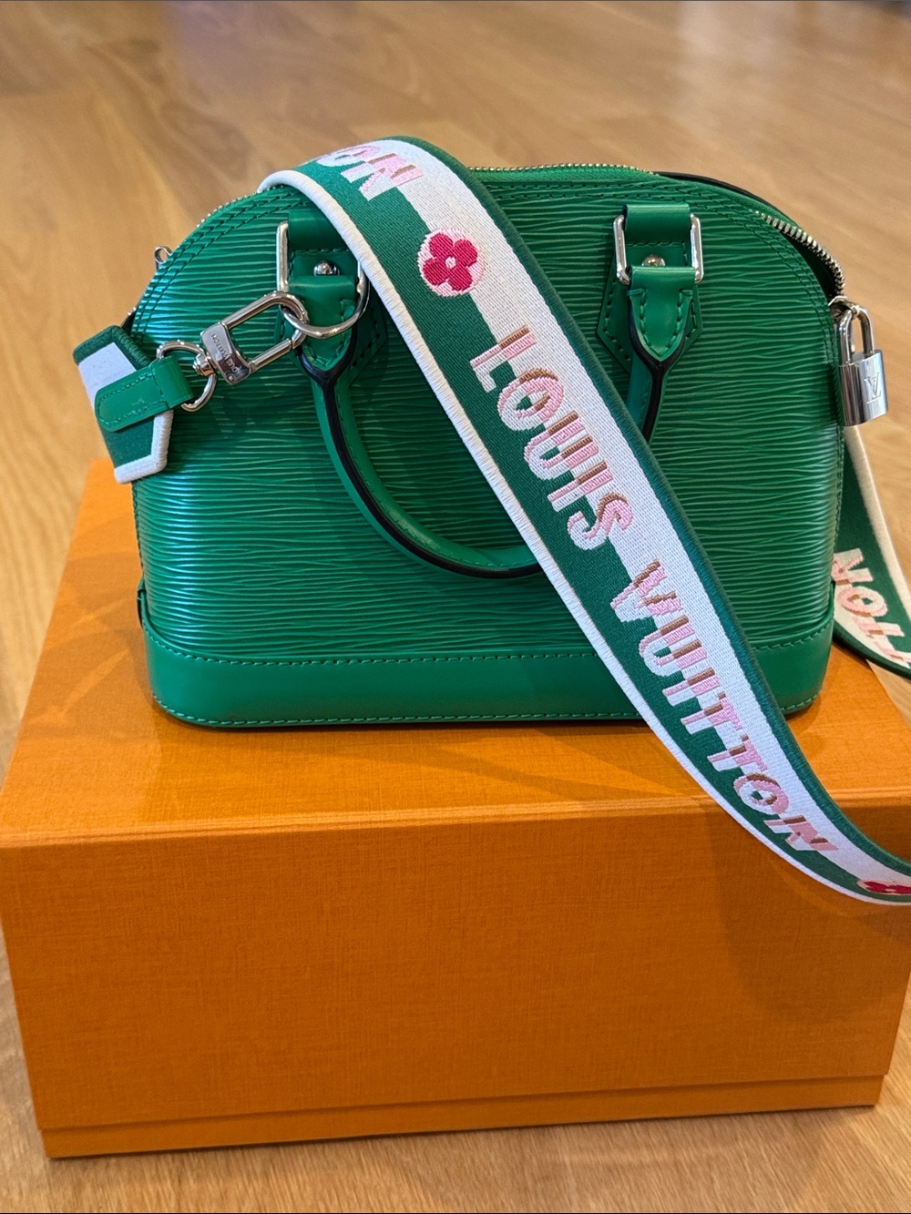 Louis Vuitton Alma bb in Serpentine Green Epi Leather